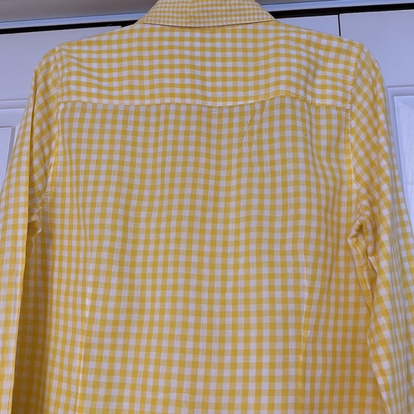 Crown & Ivy button front long sleeve women’s shirt. Yellow Size medium - Picture 6 of 8